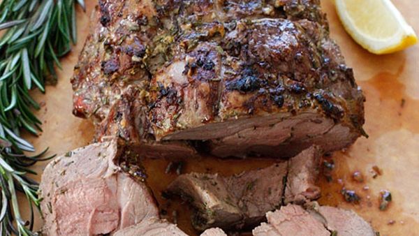 فخذة خروف مشوية لعيد الفصح