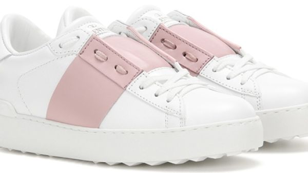 الابيض والوردي لكل فتاة حالمة