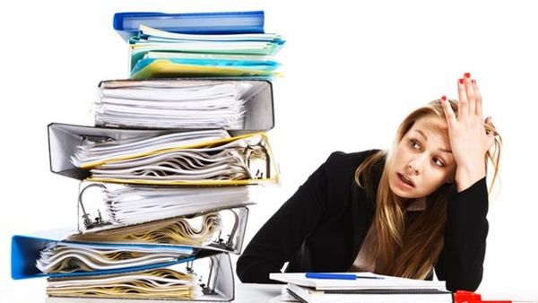 4 علامات على أنك تعاني من إجهاد العمل