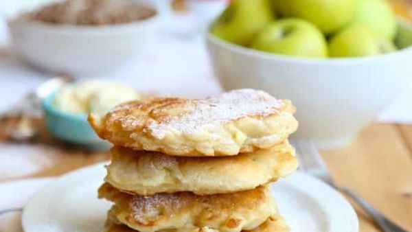 فطائر التفاح البولندية