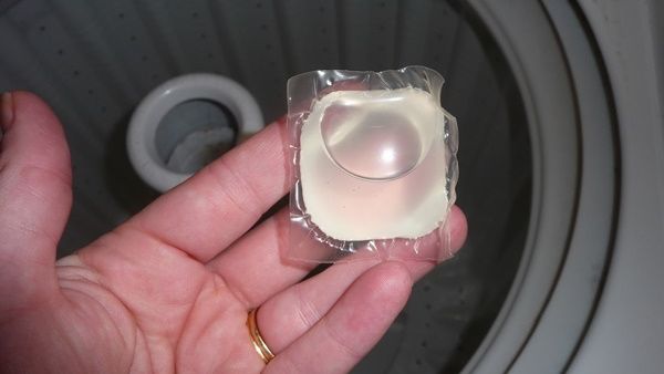 أكياس منظفات الغسيل