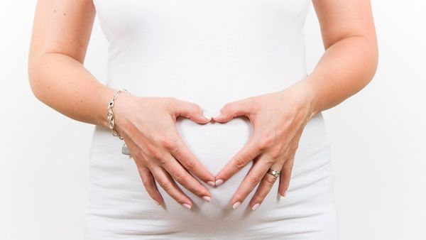 أسباب وأعراض الحمل المهاجر