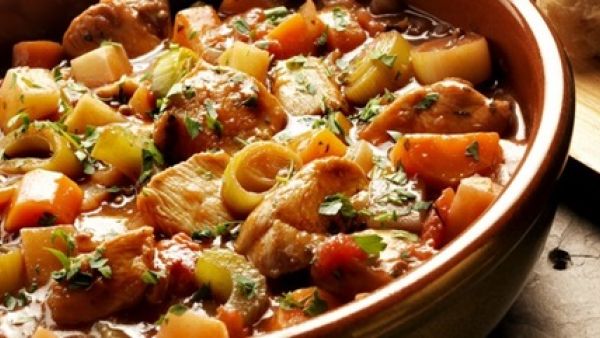 طاجن الدجاج بالخضار السريع