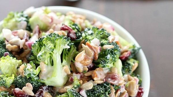 سلطة البروكلي الصحية