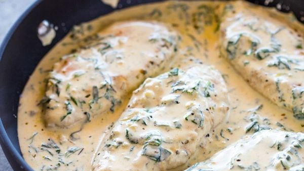 دجاج بالبارميجان والثوم