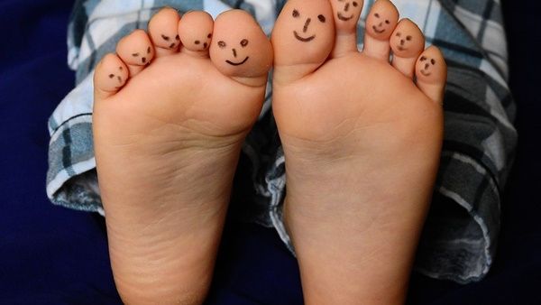 اصنعيه بنفسك: طريقة رائعة للتخلص من رائحة الأقدام الكريهة