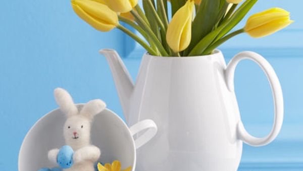 الابيض والاصفر موضة عيدالفصح الابيض والاصفر موضة عيدالفصح