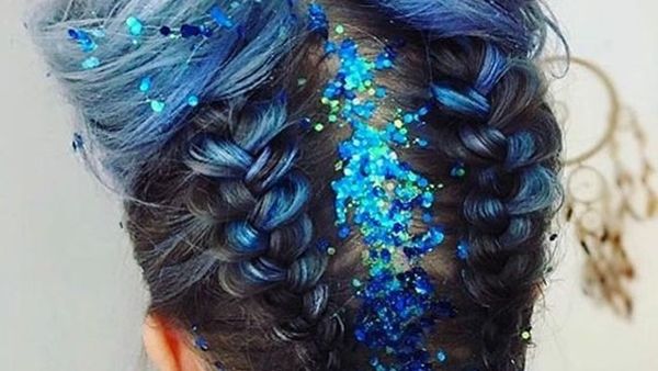 جل غلتر الشعر الملون سيجعل تسريحة شعرك مميزة