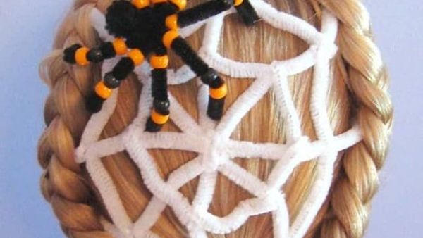 تسريحة شبكة العنكبوت المخيفة 