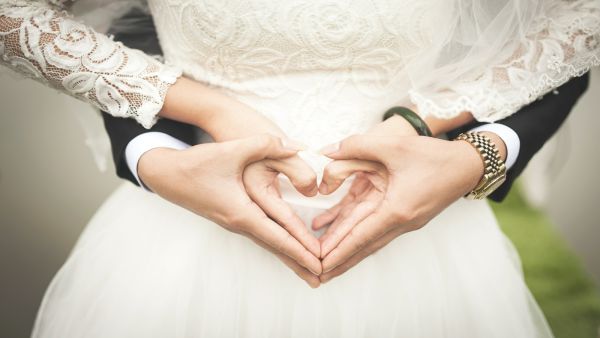 عزيز الرجل: هل تعاني من اكتئاب ما بعد الزواج