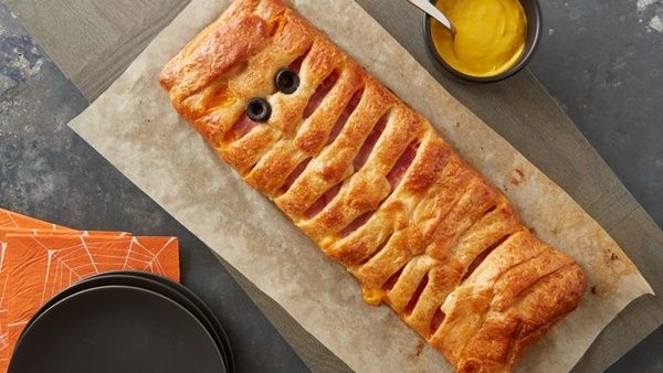 معجنات الجبن والديك الرومي 