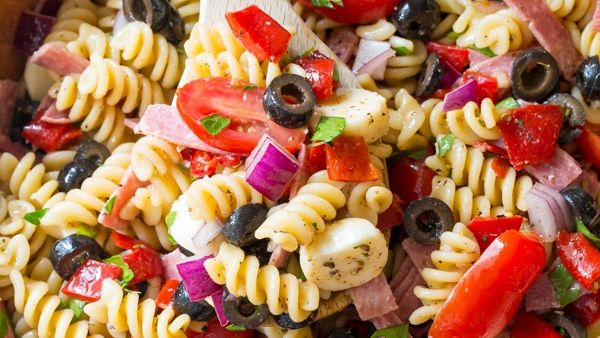 سلطة معكرونة إيطالية 