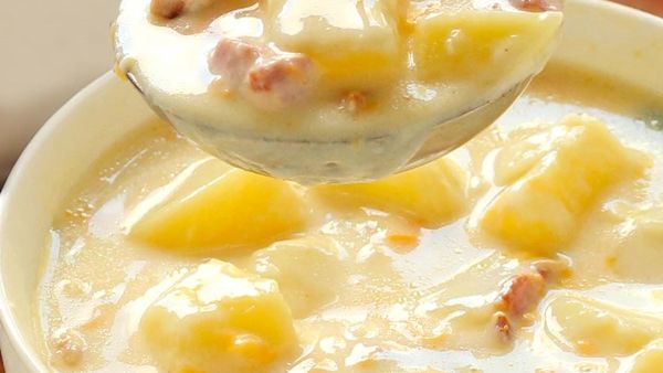 حساء البطاطا الشهي