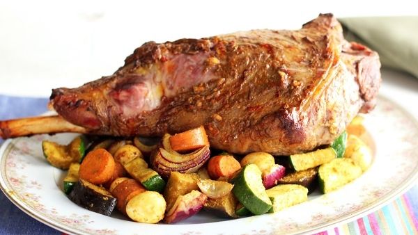 فخذ خروف مشوي