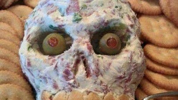 مقبلات جمجمة الجبن