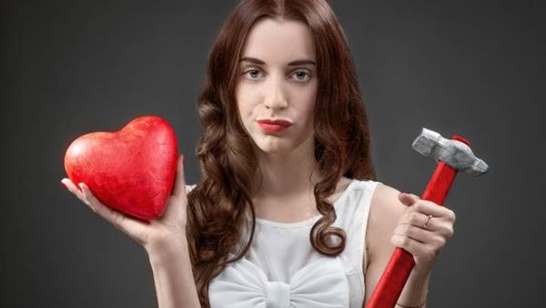 هل تكره عيدالحب؟ لماذا؟