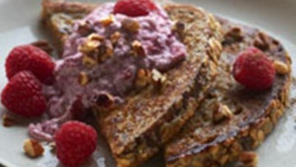 أطباق صحية: وجبة فطور هادئة ومغذية أطباق صحية: وجبة فطور هادئة ومغذية