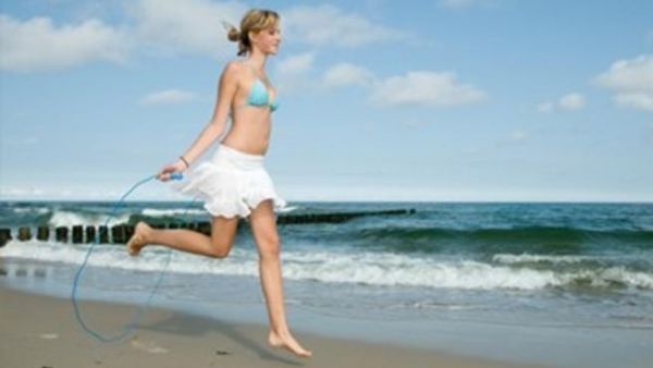 تجنب القيام بالتمرين الرياضية أو النشاط البدني المرهق في الطقس الحار وتحت أشعة الشمس المباشرة