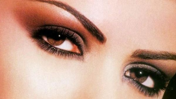 رسم الحواجب