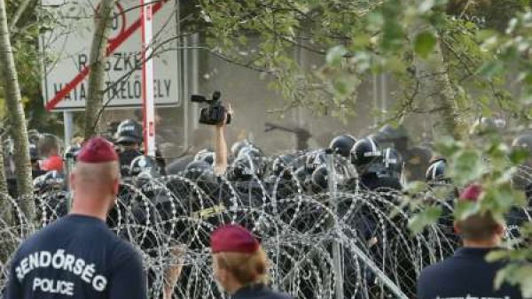 Hungarian border police apparently made the scarecrows (AFP/Sandor Gemesi)