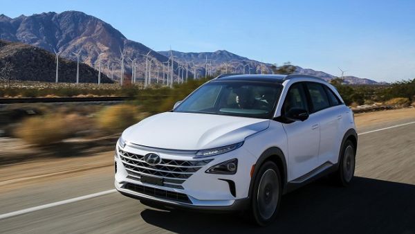 The newest model in Hyundai’s eco-vehicle portfolio, NEXO is equipped with a revolutionary fuel-cell system and intelligent Advanced Driver Assistance Systems (ADAS).