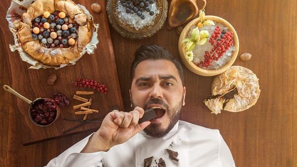 Chef Ciftci honed his unprecedented skills with Turkish cuisines, across two decades of experience while working for some of the top names in the food and beverage industry. 