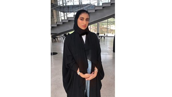 روان النصيري، التي ستتخرج في جامعة نورثويسترن في قطر، الجامعة الشريكة لمؤسسة قطر.