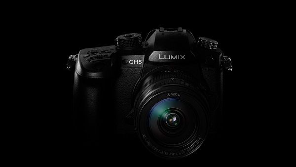 LUMIX DC-GH5 camera LUMIX DC-GH5 camera