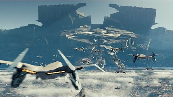 US and Chinese pilots attack alien invaders in Independence Day: Resurgence (YouTube)