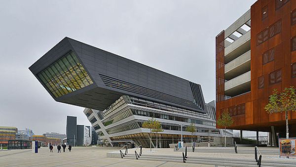 The Library of Vienna University of Economics and Business, one of Hadid's many international designs (Wikimedia Commons)