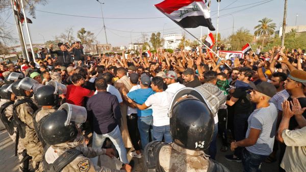 Iraqis are Protesting in the country against its economic crisis. (AFP/ File)