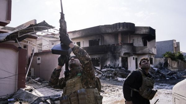 The Iraqi army launched an offensive to retake west Mosul on 19 February. (AFP/File)   
The Iraqi army launched an offensive to retake west Mosul on 19 February. (AFP/File)