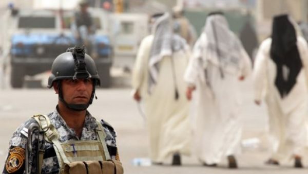 العثور على عائلة عراقية لقت حتفها عطشا أثناء محاولة الفرار داعش