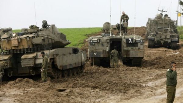 Israeli tanks shelled have destroyed Hezbollah positions in southern Syria. (AFP/ File Photo)