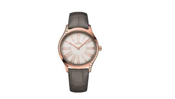 OMEGA is proud to introduce the new De Ville Trésor, a collection offered in a diverse range of materials and colours.