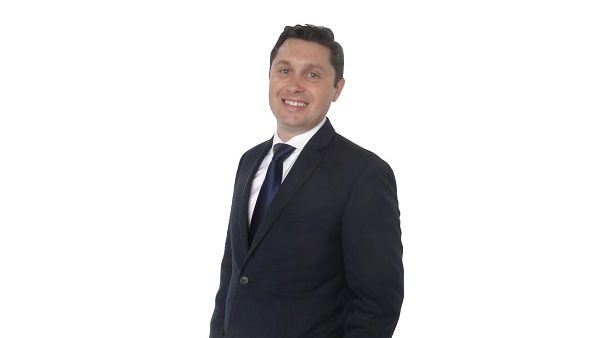 Jaufre Rouanet, CFO of a mid-sized oil and gas company