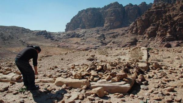A team of archaeologists has amassed records for 90,000 Middle Eastern sites in an online database. (Jordan Times)