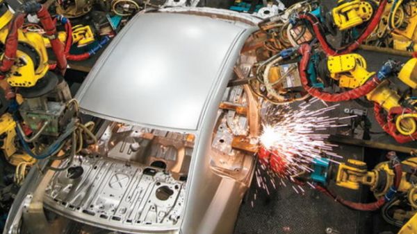 قامت شركة جنرالموتورزبسحب 5.8 مليون سيارة، من طراز شفروليه ماليبو طراز 1981، لاحتمالية فقدان السيطرة على السيارة، بسبب وجود مشكلة في عمود التوجيه، بالإضافة إلىفقدبرغي في نظام التعليق.