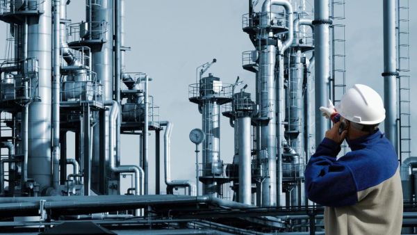 تم ايقاف الإنتاج من حقلي الخفجي والوفرة في المنطقة المقسومة (المحايدة) قبل ما يزيد على ثلاث سنوات