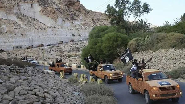 رتل عسكري لعناصر داعش في ليبيا