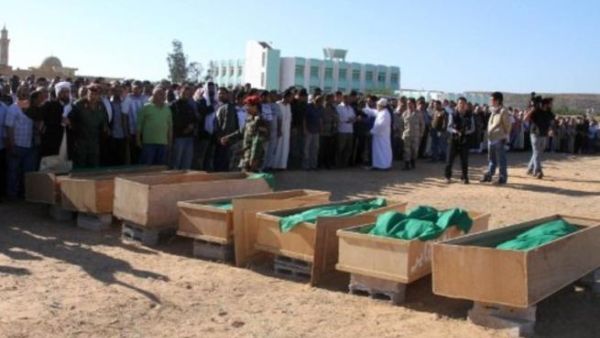 ليبيون يشيعون ضحايا قصف قوات الناتو على البريقة