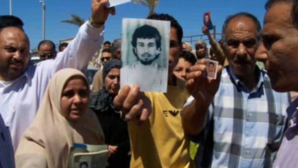 قوات القذافي تؤكد سيطرتها على الزاوية 