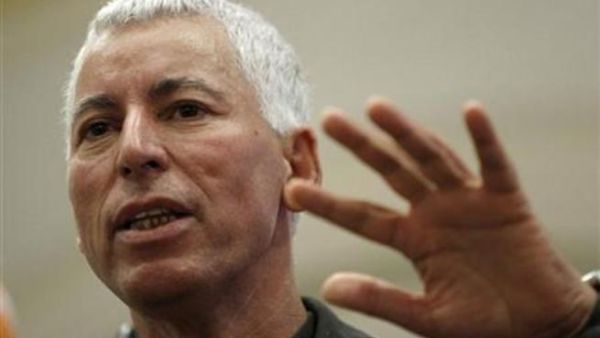 ميلاد حسين المتحدث باسم قوات الدفاع الليبية يتحدث في مؤتمر صحفي بطرابلس
