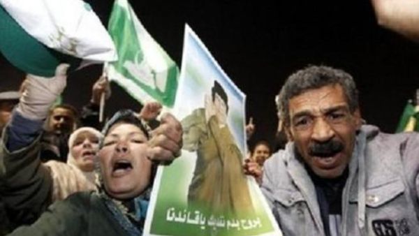 الدبلوماسيون تمردوا على القائد 