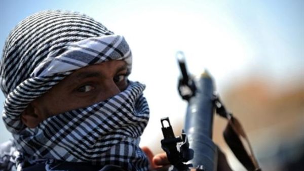 منطقة الجبل الغربي التي تسكنها أقلية عرق الامازيغ من أول المناطق التي هبت ضد حكم القذافي 