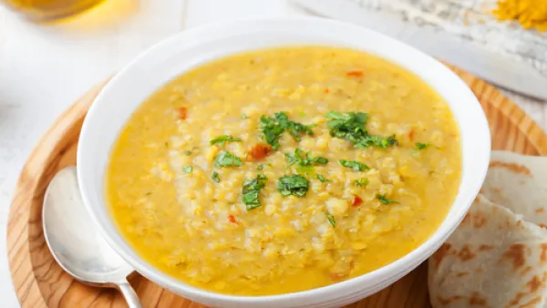 شوربة عدس