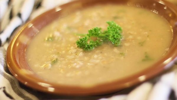 حساء الفريكة الخشنة 