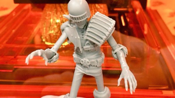 3D-printed figurines (Twitter)