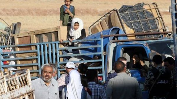 Syrian refugees (Twitter)