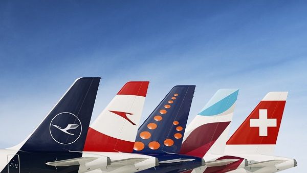 Number of passengers and flights as well as seat load factors all reach new record levels.